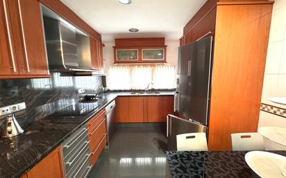 Kitchen of Flat for sale in Manresa  with Air Conditioner, Heating and Parquet flooring