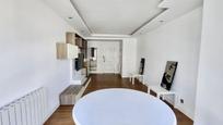 Wohnzimmer von Wohnung zum verkauf in Colindres mit Heizung, Terrasse und Balkon