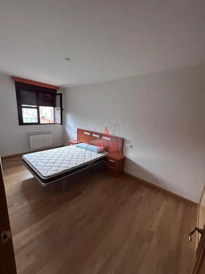 Habitación de Piso en venta en Carrizo con Calefacción, Parquet y Trastero