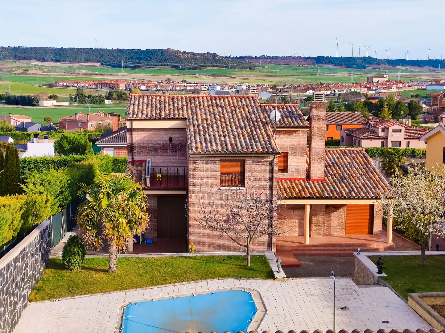 Vista exterior de Casa o chalet en venta en Villalobón con Calefacción, Jardín privado y Terraza