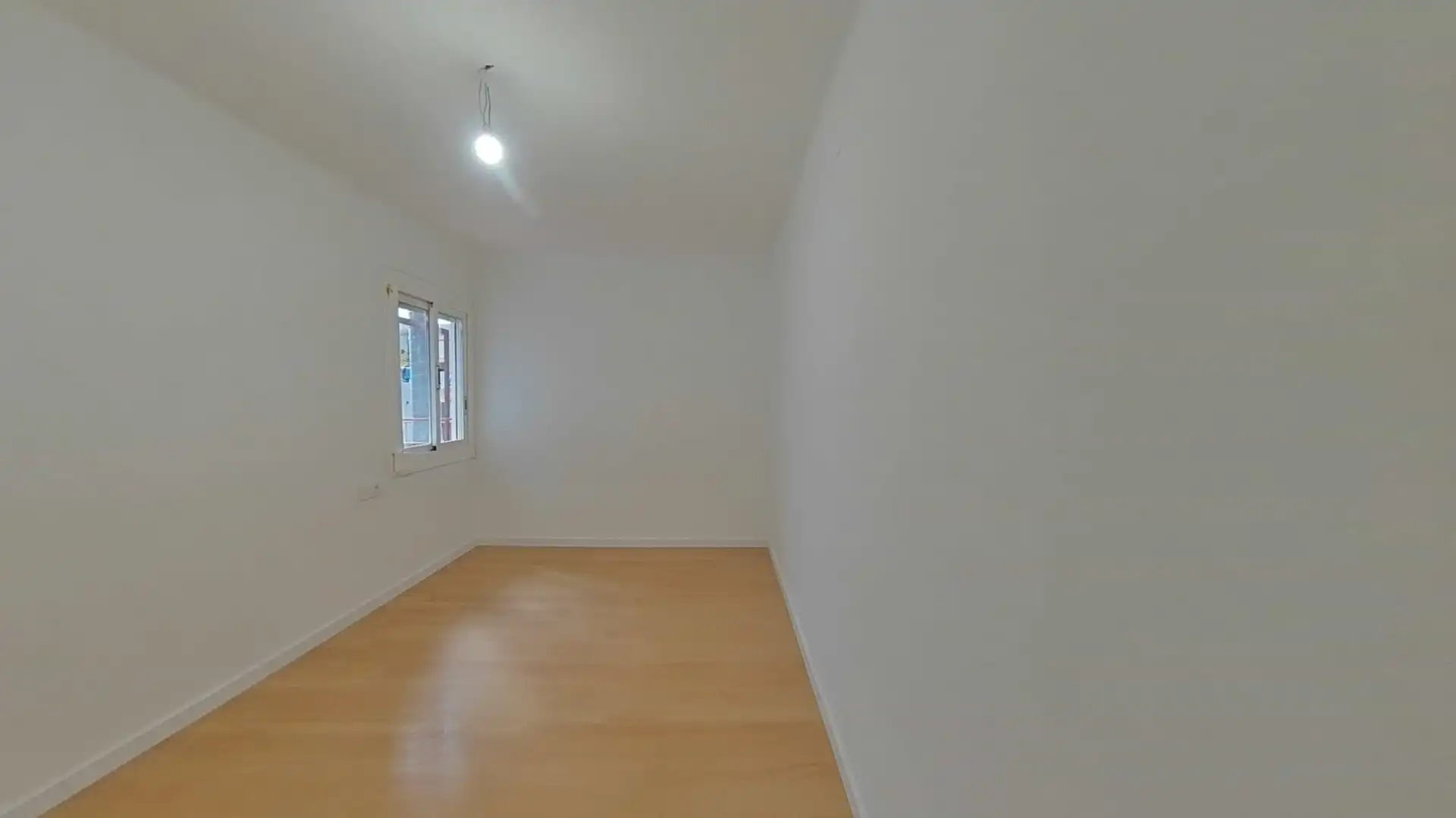 Dormitori de Pis en venda en Vilafranca del Penedès amb Parquet