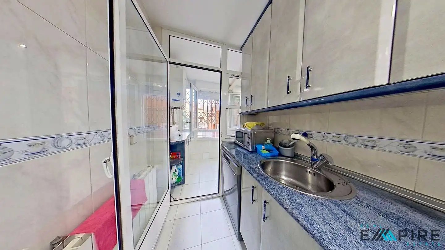 Cocina de Planta baja en venta en Fuenlabrada con Calefacción, Terraza y Trastero