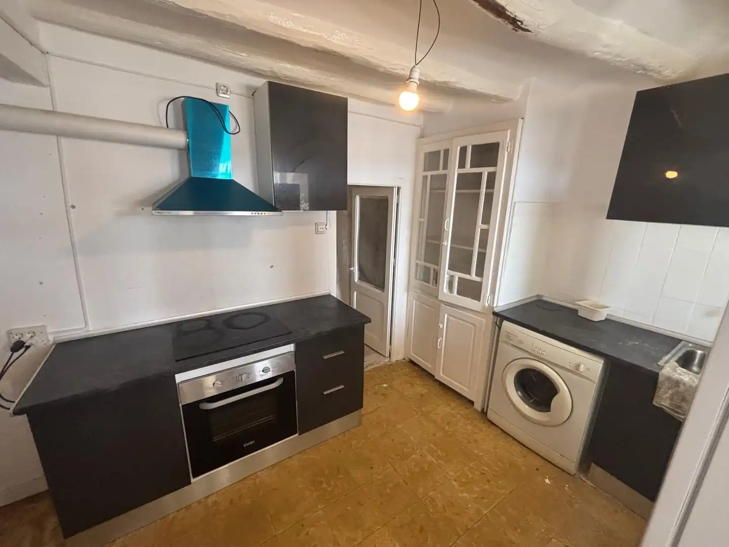 Kitchen of Country homes for rent in Algerri