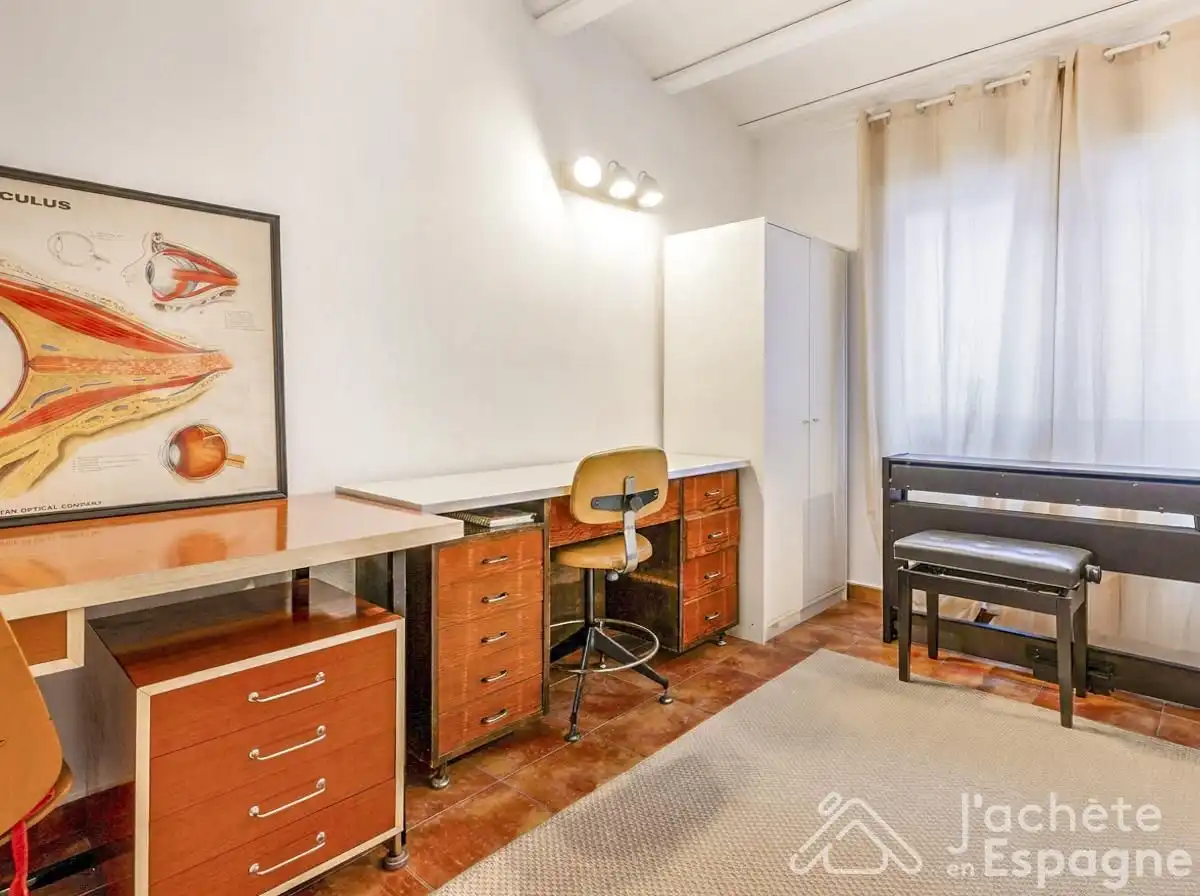 Dormitori de Àtic en venda en Valencia amb Aire condicionat, Terrassa i Moblat