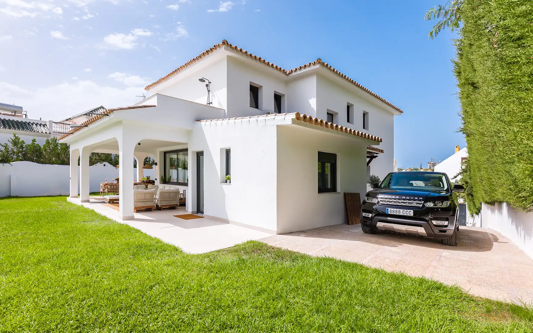 Vista exterior de Casa o chalet en venta en Marbella con Aire acondicionado, Jardín privado y Terraza