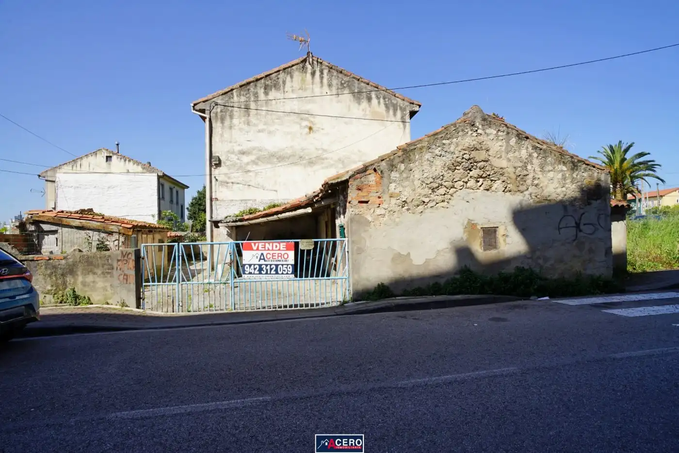 Vista exterior de Casa o xalet en venda en Santander