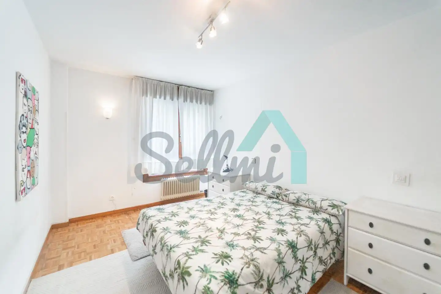Bedroom of Flat for rent in Oviedo   with Heating, Parquet flooring and Terrace