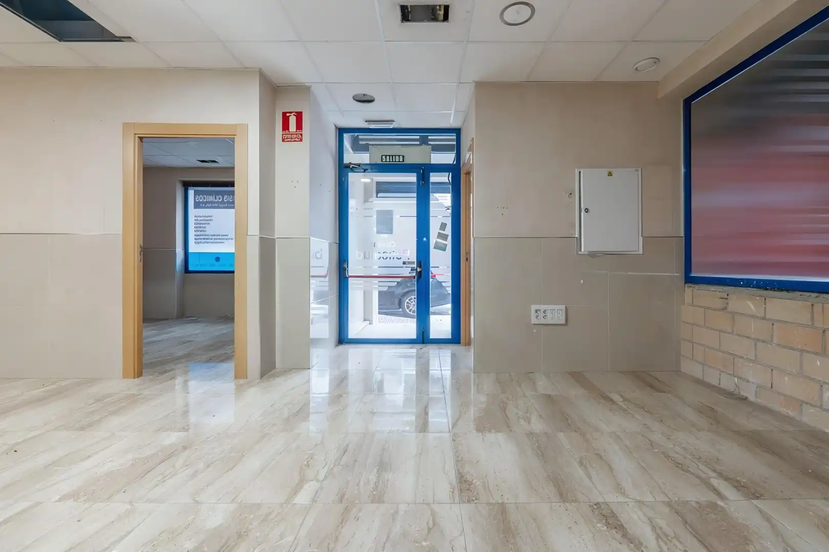 Local comercial de lloguer a Avenida del Doctor Olóriz, imagen 3