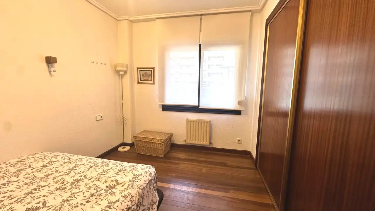 Habitación de Piso en venta en Castro-Urdiales con Calefacción, Trastero y Amueblado