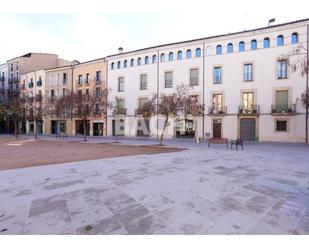 Exterior view of Flat for sale in Vic  with Air Conditioner, Parquet flooring and Terrace