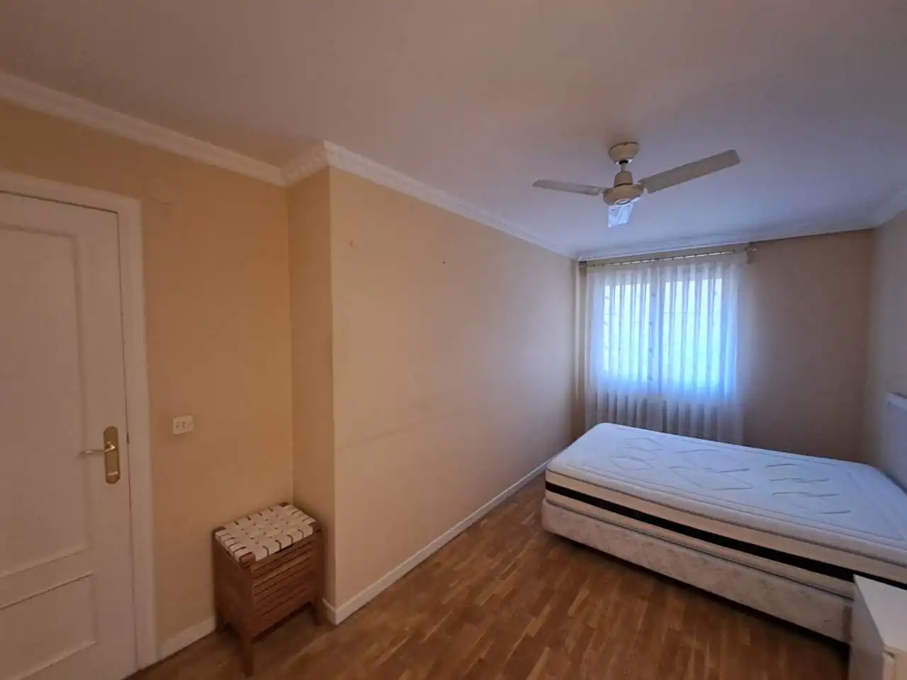 Flat with terrace for sale in Calle Fernán González, imagen 19