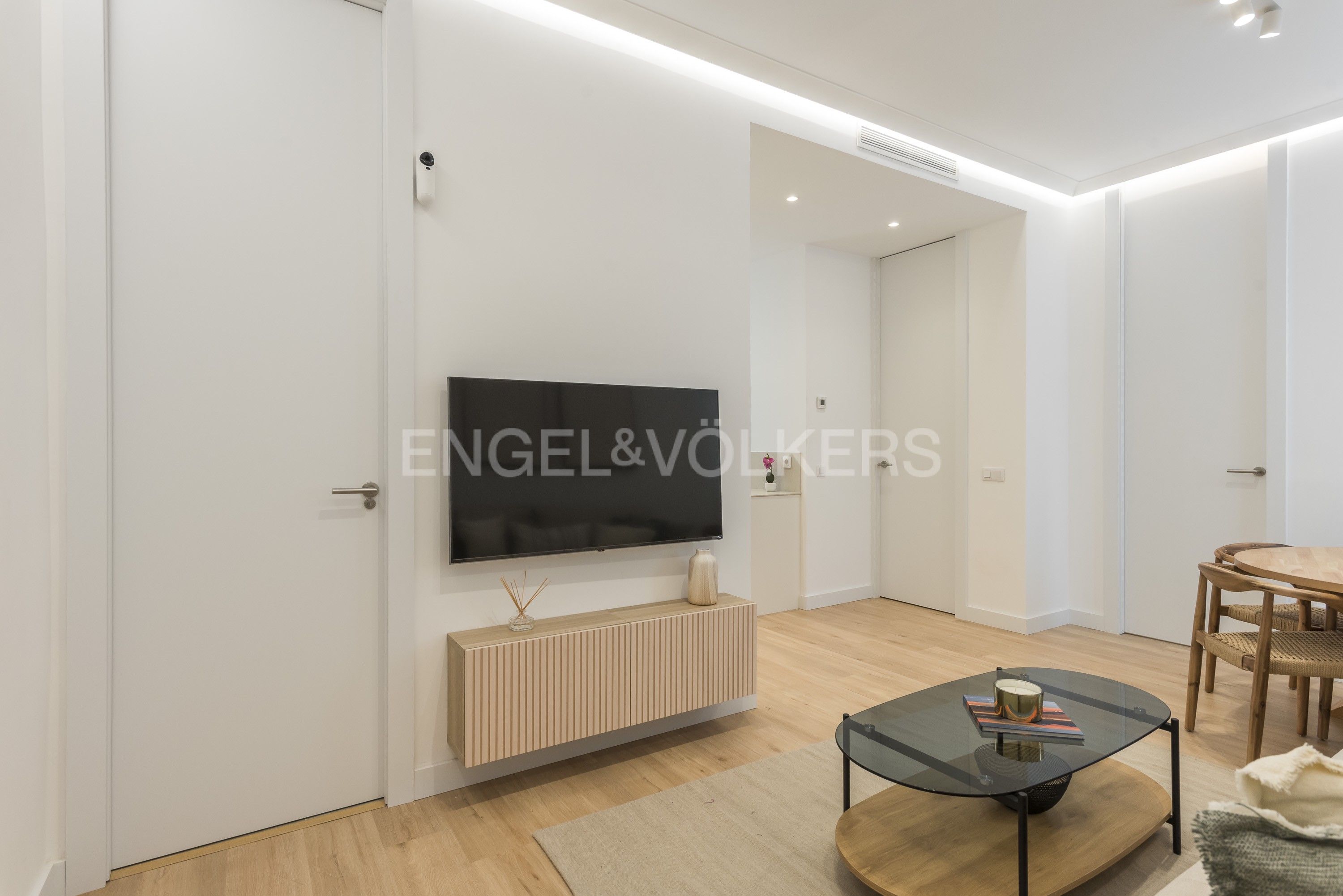 Living room of Apartment to rent in  Madrid Capital  with Air Conditioner, Heating and Furnished