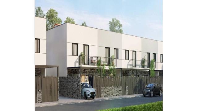 Casa adosada en Venta en Calle Arroyo Grande en Oliva de Plasencia