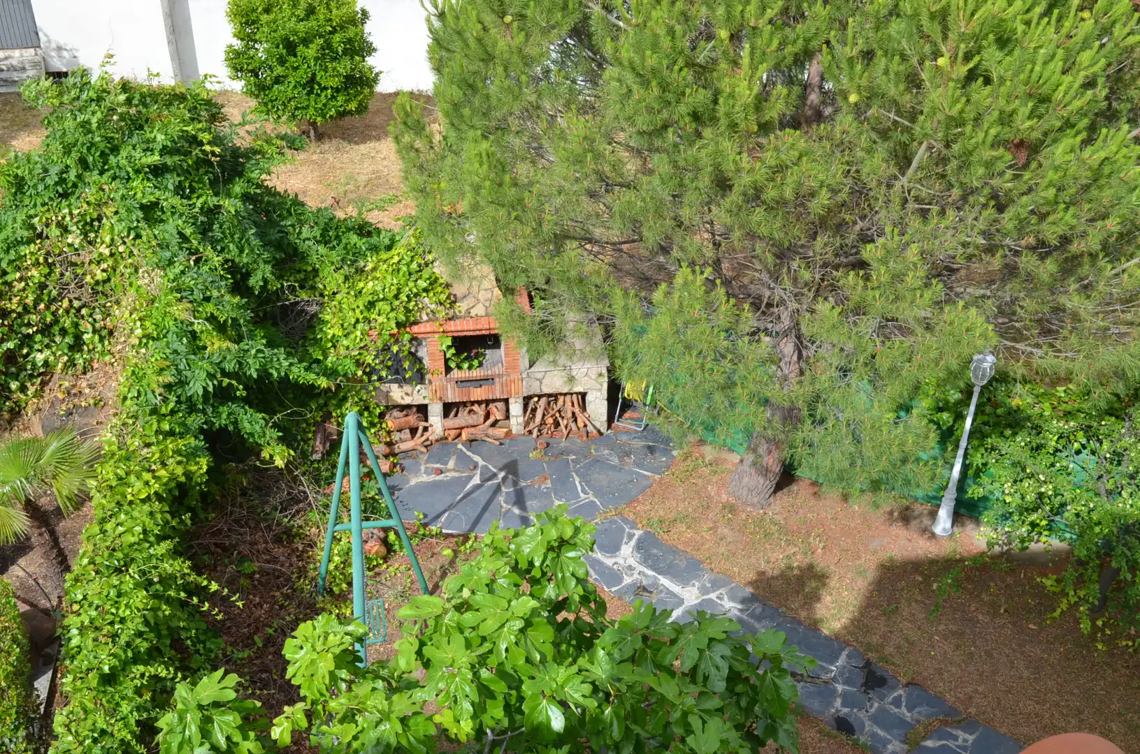 Garden of Houses for sale in Plasencia  with Air Conditioner
