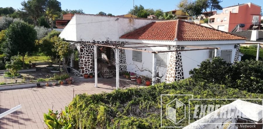 Vista exterior de Casa o chalet en venta en Vilamarxant con Aire acondicionado, Calefacción y Terraza