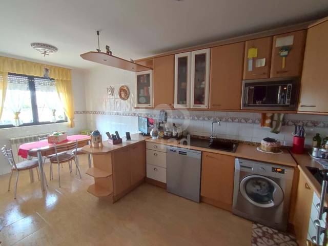 Casa-chalet en Venta en Valverde de la Virgen