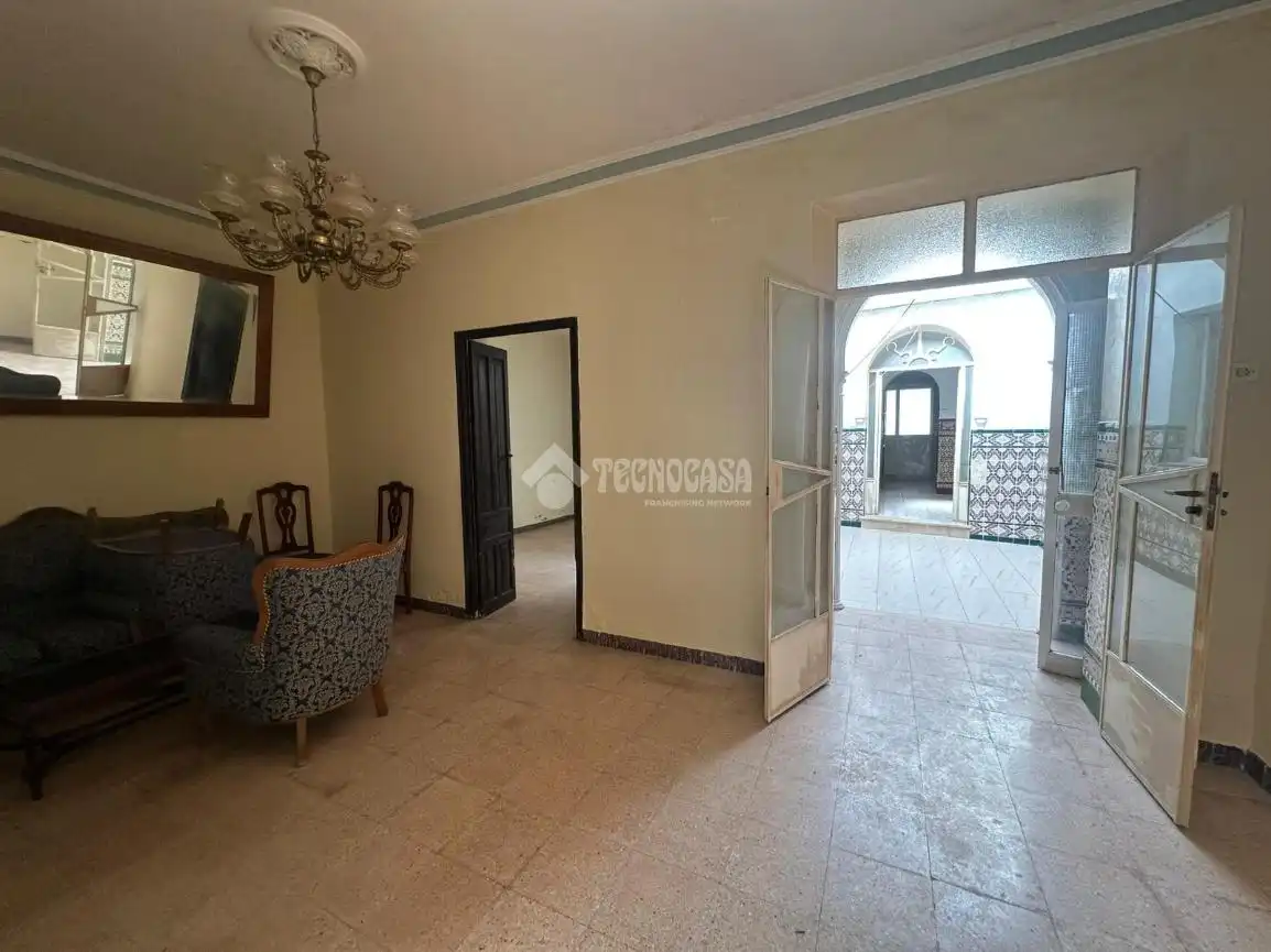 Houses for sale in El Viso del Alcor  with Terrace