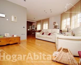 Living room of Single-family semi-detached for sale in Vila-real  with Air Conditioner, Heating and Private garden