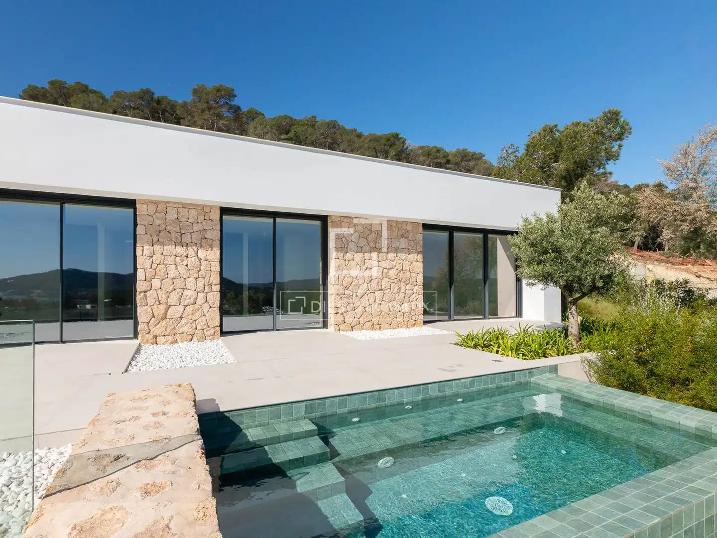 Vista exterior de Casa o chalet en venta en Santa Eulària des Riu con Aire acondicionado, Jardín privado y Terraza