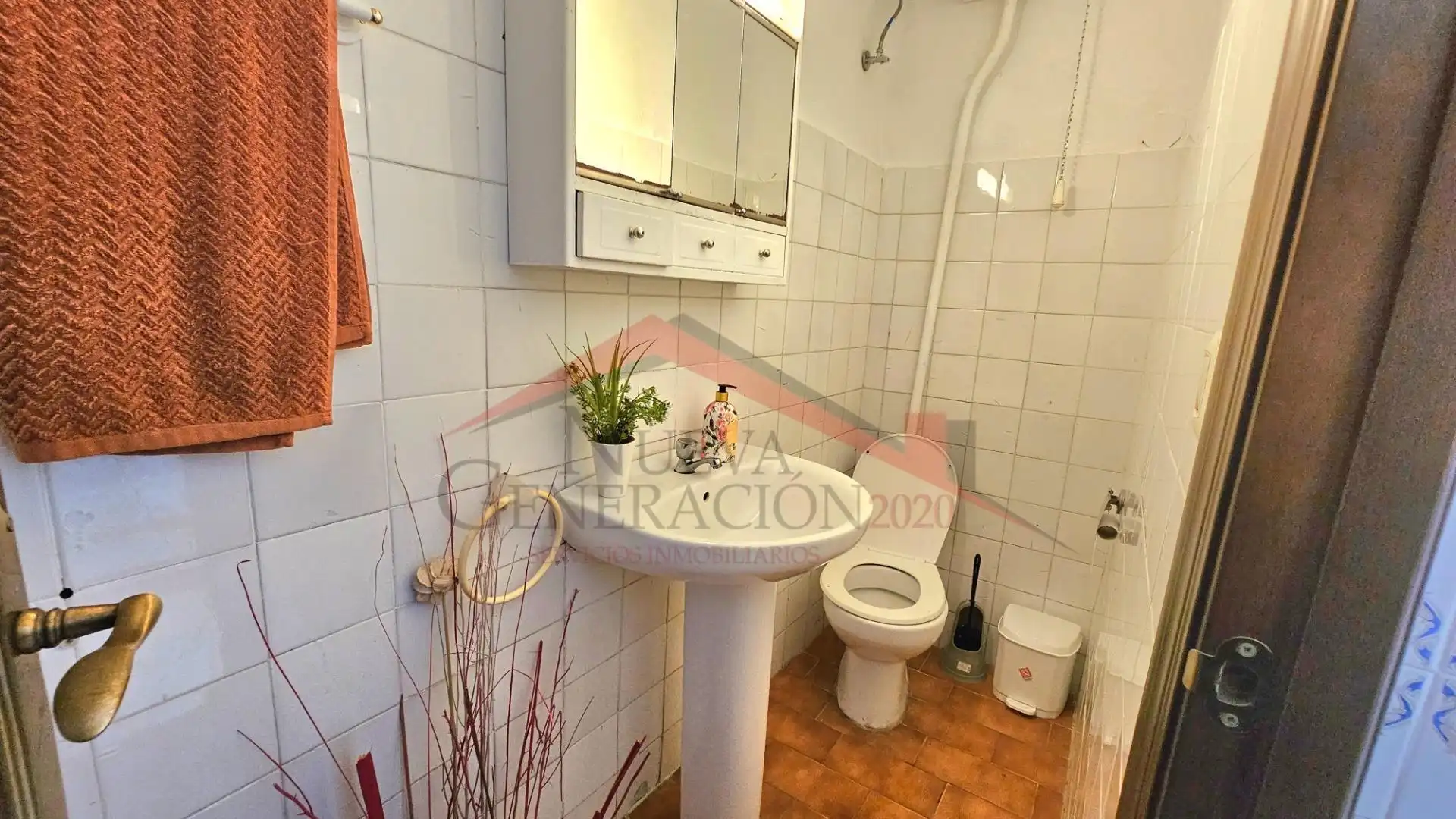 Bathroom of Houses for sale in Conil de la Frontera