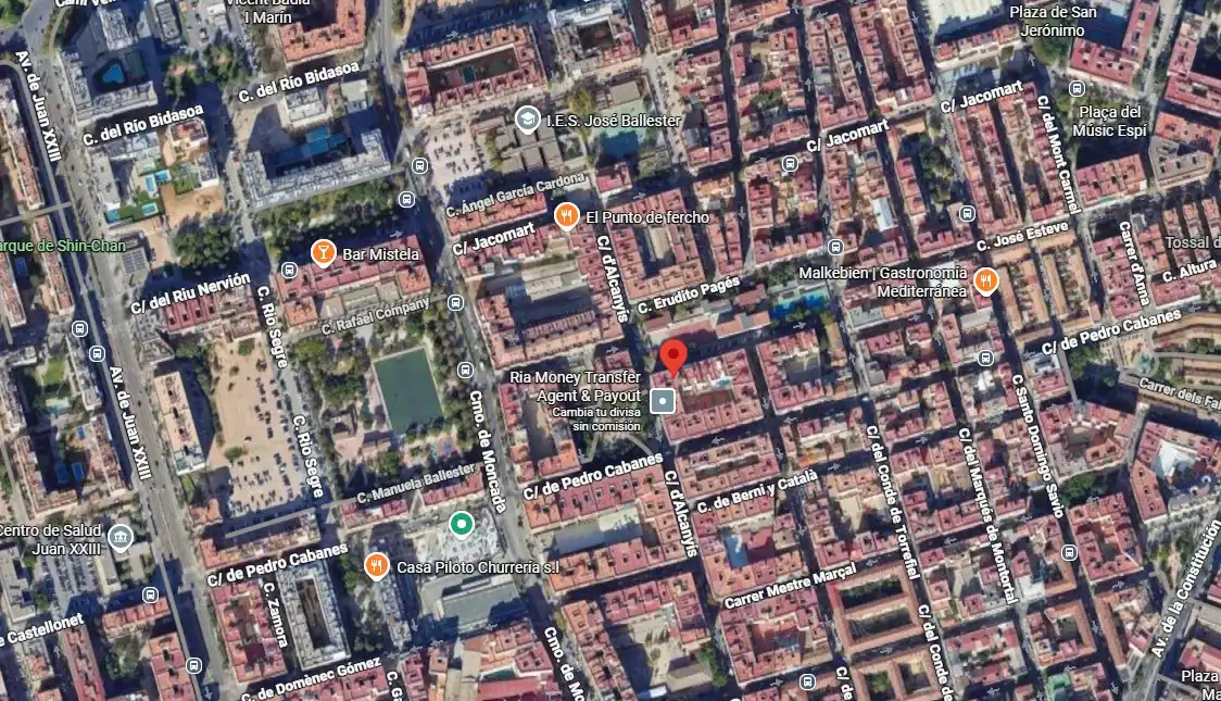 Vista exterior de Pis en venda en Valencia amb Balcó