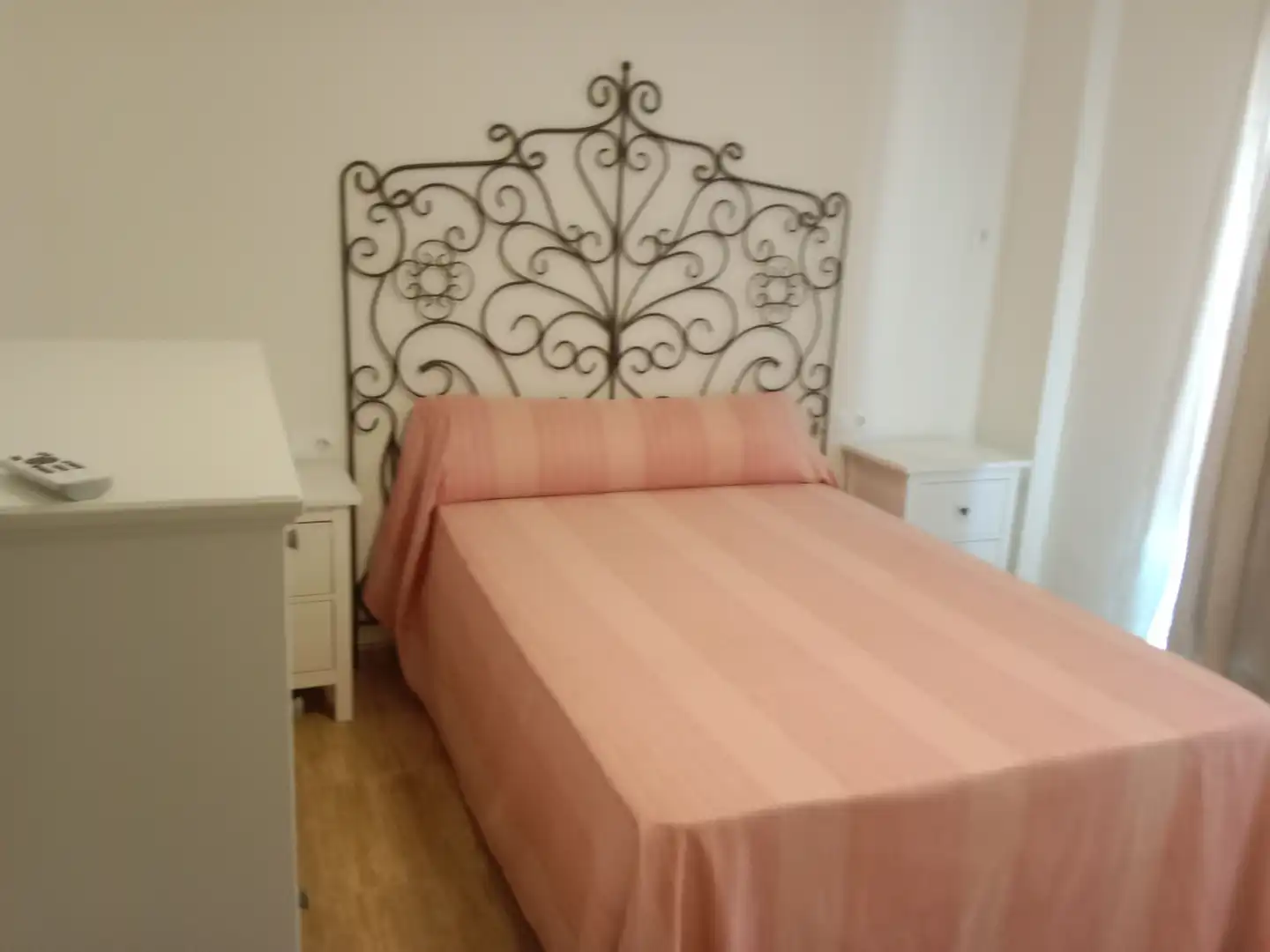 Habitación de Piso de alquiler en Dos Hermanas con Amueblado