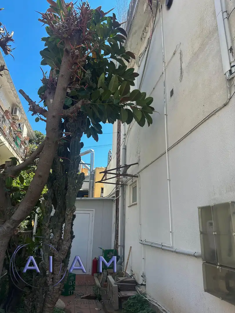 Außenansicht von Gebäude zum Verkauf in Calella