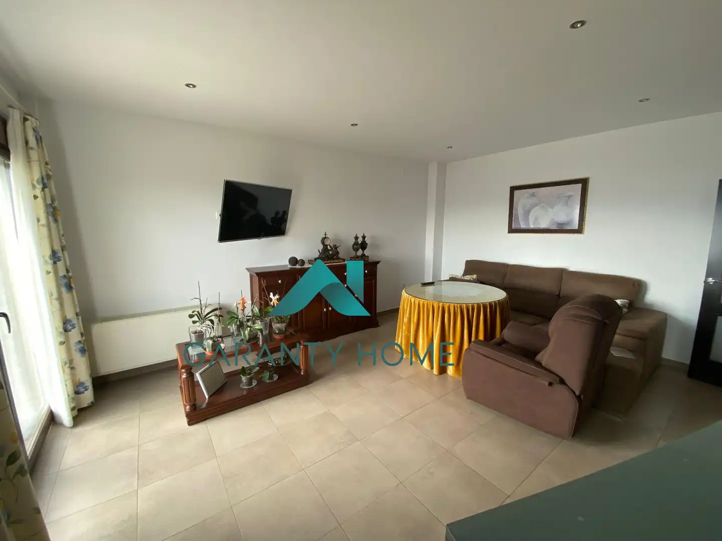 Sala d'estar de Casa o xalet en venda en Priego de Córdoba, Córdoba