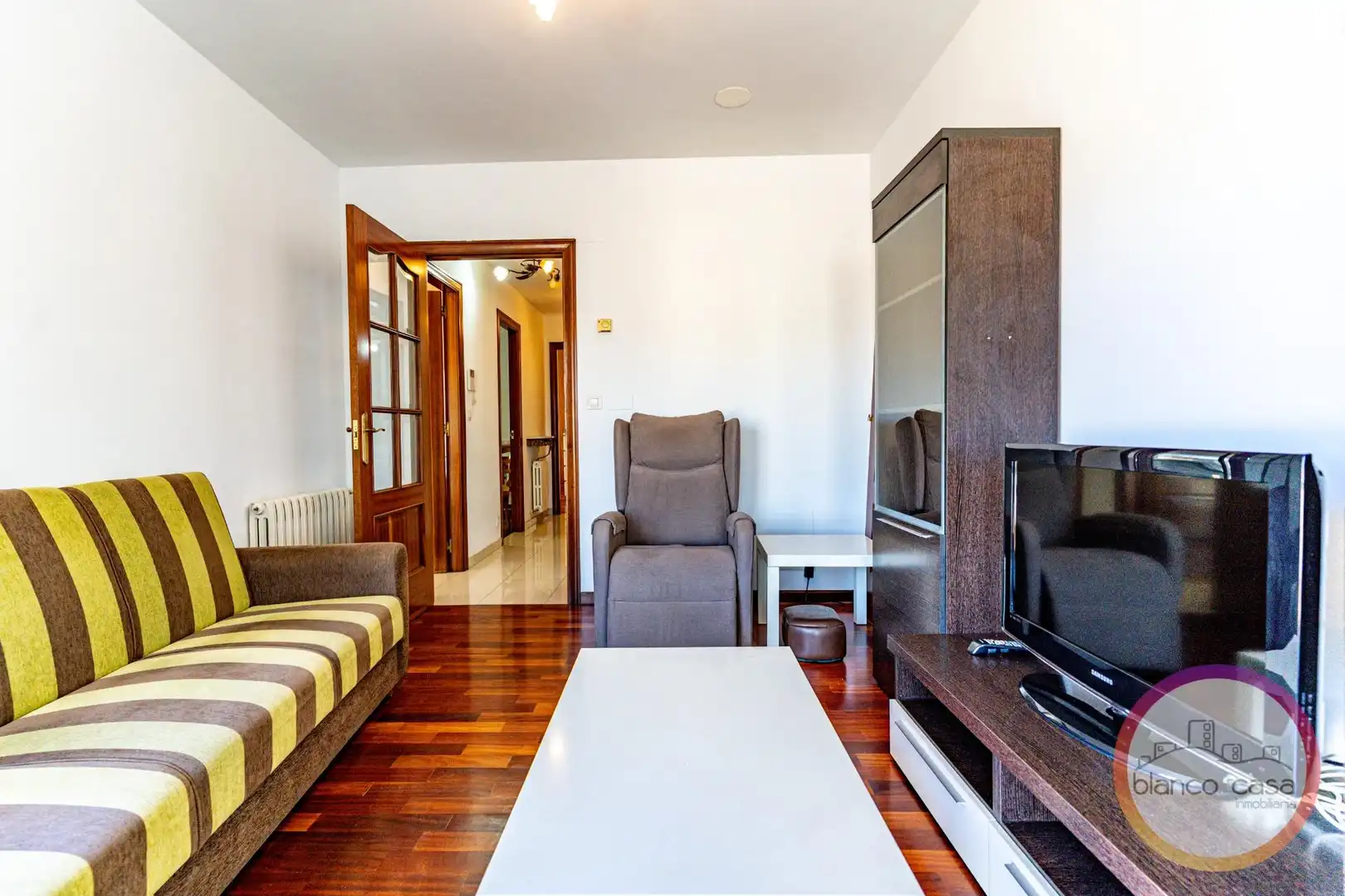 Living room of Flat for sale in Carballo  with Heating, Terrace and Storage room