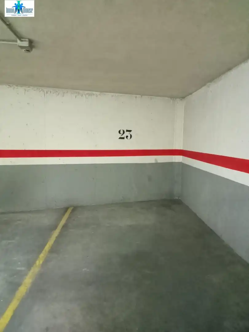 Parking of Flat for sale in Albacete  with Air Conditioner, Heating and Storage room