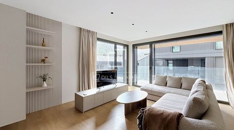 Elegante piso de 3 dormitorios con terraza de 7 m en venta en Escaldes, Andorra, imatge 4
