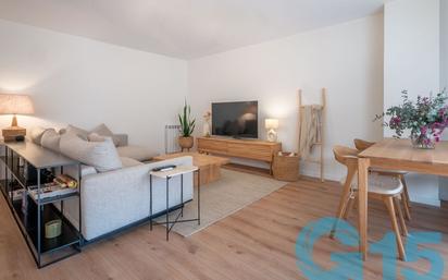 Living room of Flat for sale in Usurbil  with Heating, Terrace and Balcony