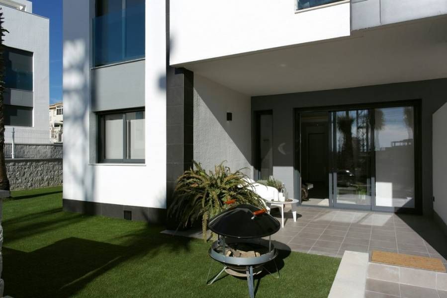 Terraza de Casa o chalet en venta en Guardamar del Segura con Jardín privado, Terraza y Balcón
