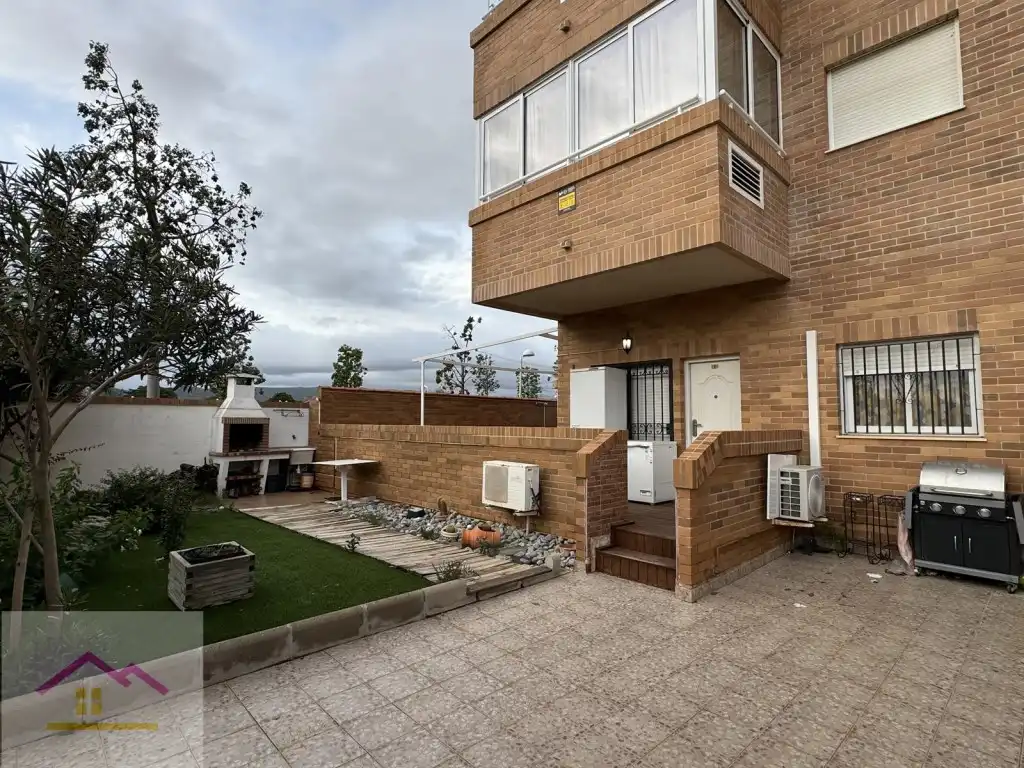 Planta baja en venta en Avenida Central, 34, Playa Coral -Torremar