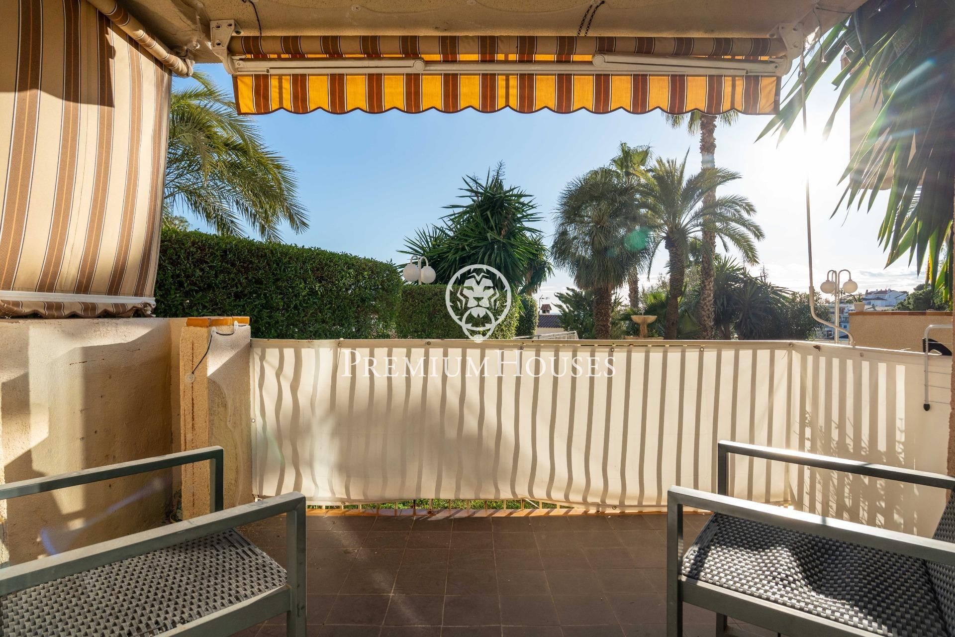 Garden of Planta baja for sale in Sant Pere de Ribes  with Air Conditioner, Heating and Private garden