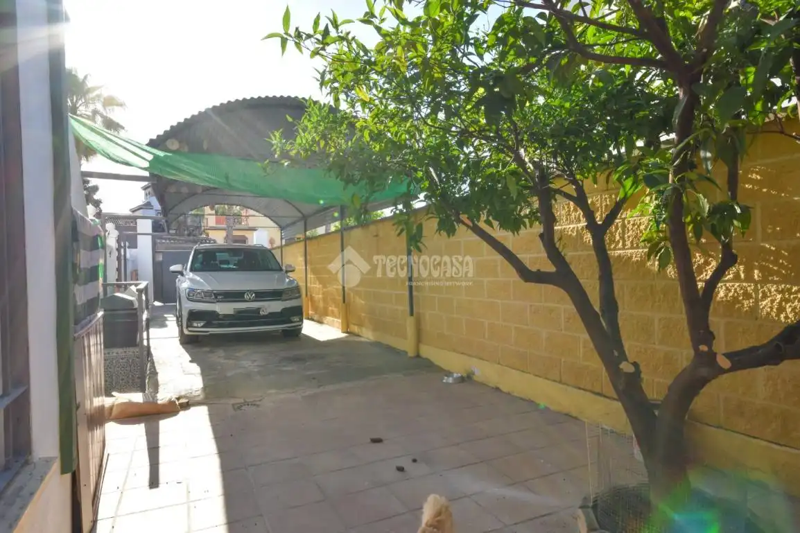 Parking de Casa o chalet en venta en Alhaurín de la Torre con Aire acondicionado y Piscina