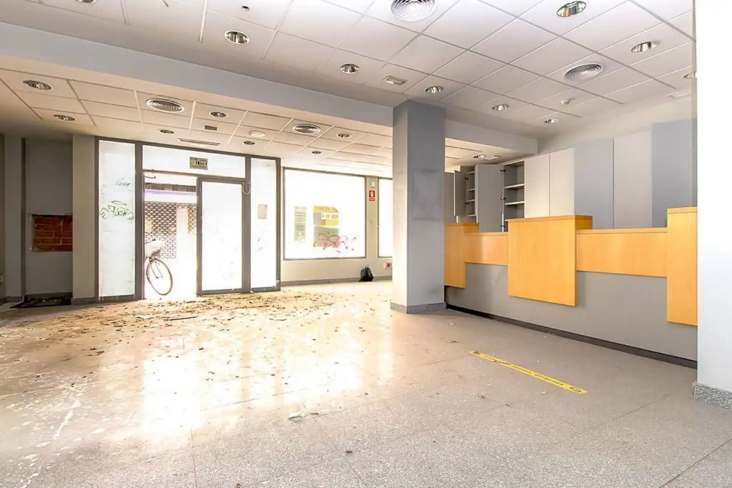 Commercial properties for sale in Ciudad Real  with Air Conditioner