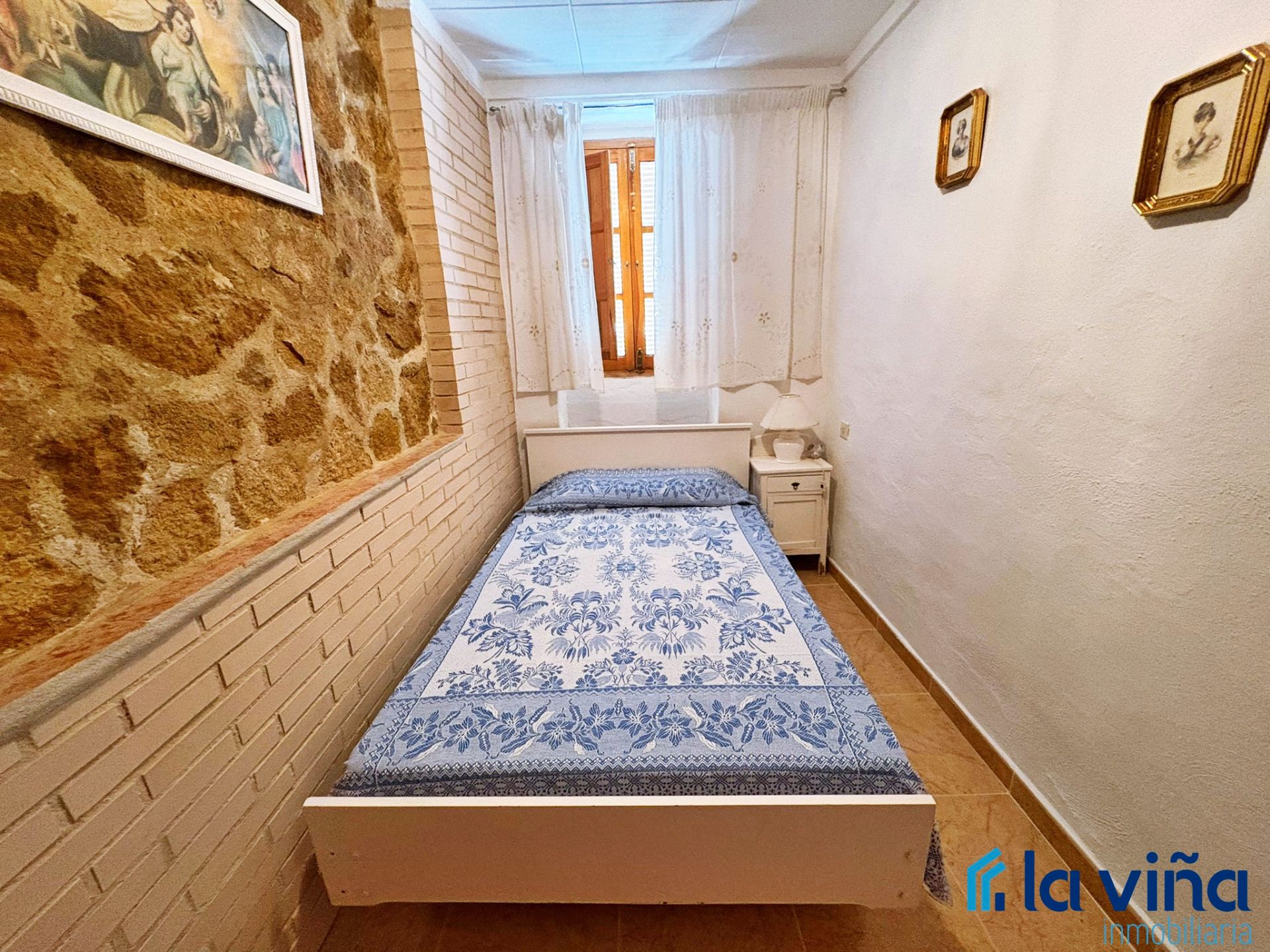 Dormitori de Casa adosada en venda en Palenciana amb Moblat
