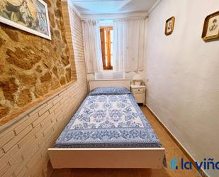 Dormitori de Casa adosada en venda en Palenciana amb Moblat