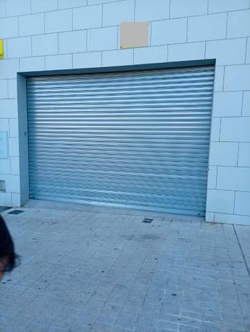 Local comercial en Alquiler en Avenida Almenilla, 52 en Avenida Juan Diego