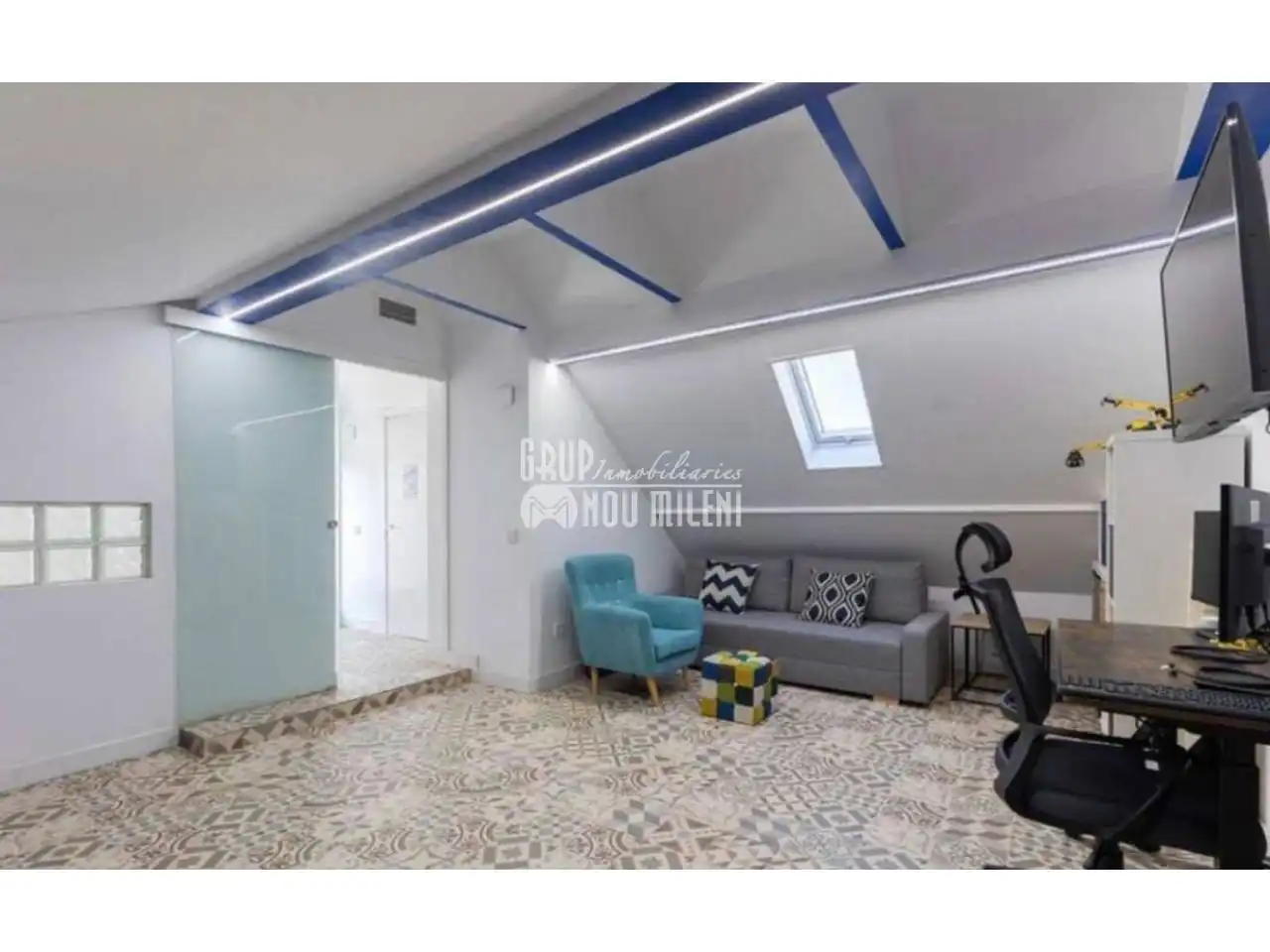 Terraced house with pool for sale in Benicalap, imagen 13