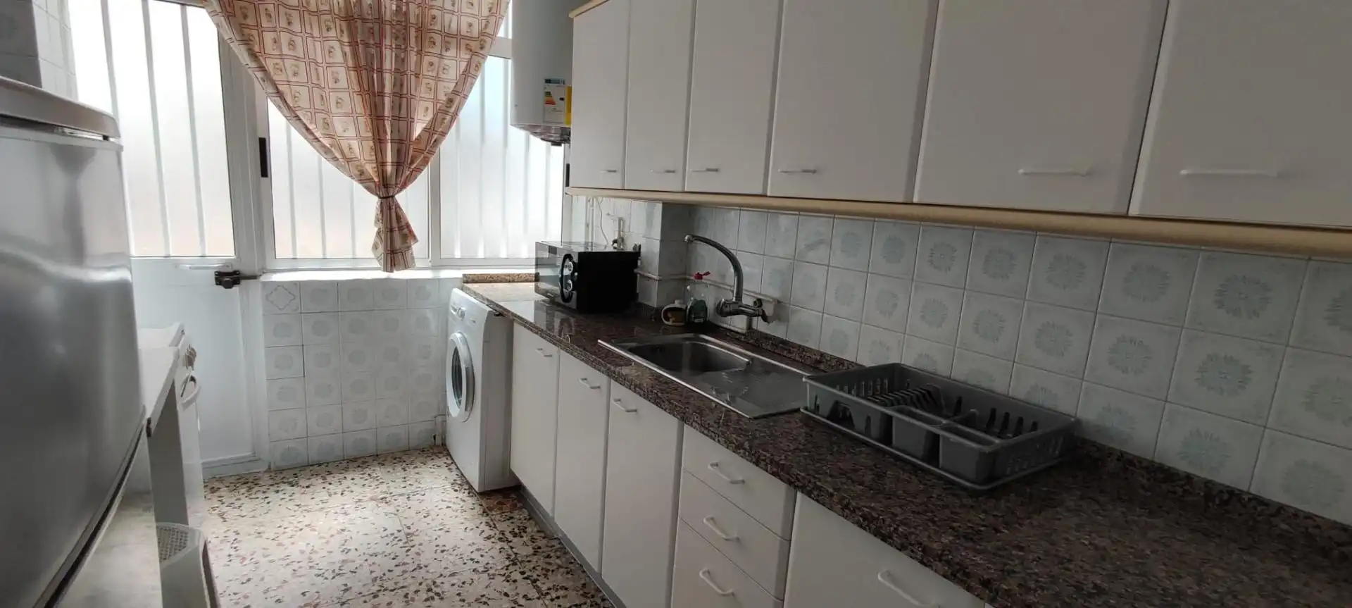 Kitchen of Flat for sale in Sevilla