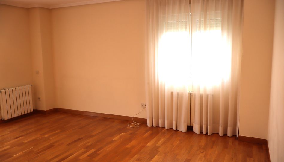 Piso de alquiler en Calle de Puente la Reina, Las Tablas - Imagen 5
