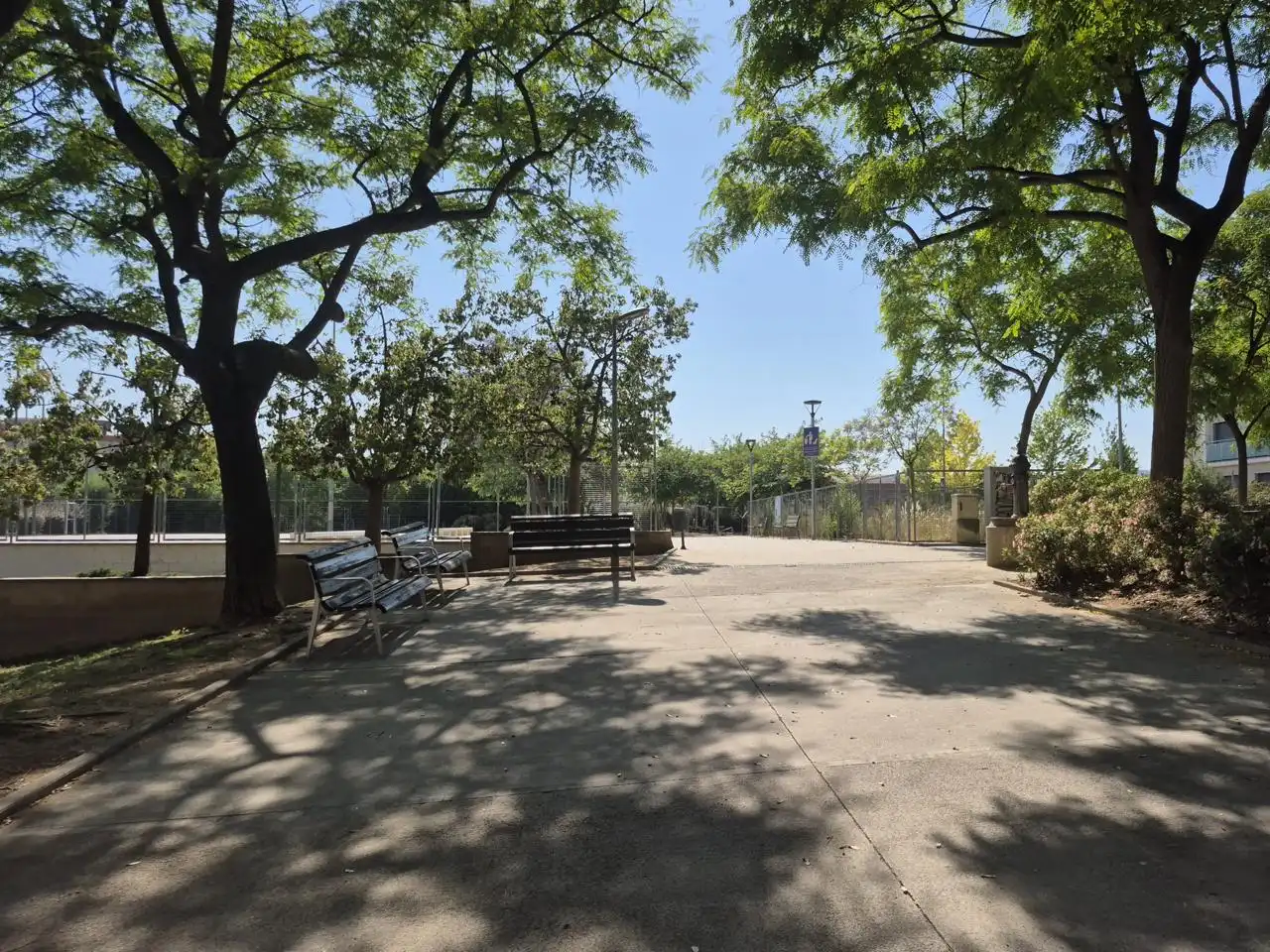 Vista exterior de Piso en venta en Terrassa con Calefacción, Terraza y Balcón