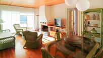 Sala d'estar de Àtic en venda en Sant Cebrià de Vallalta amb Calefacció, Terrassa i Traster