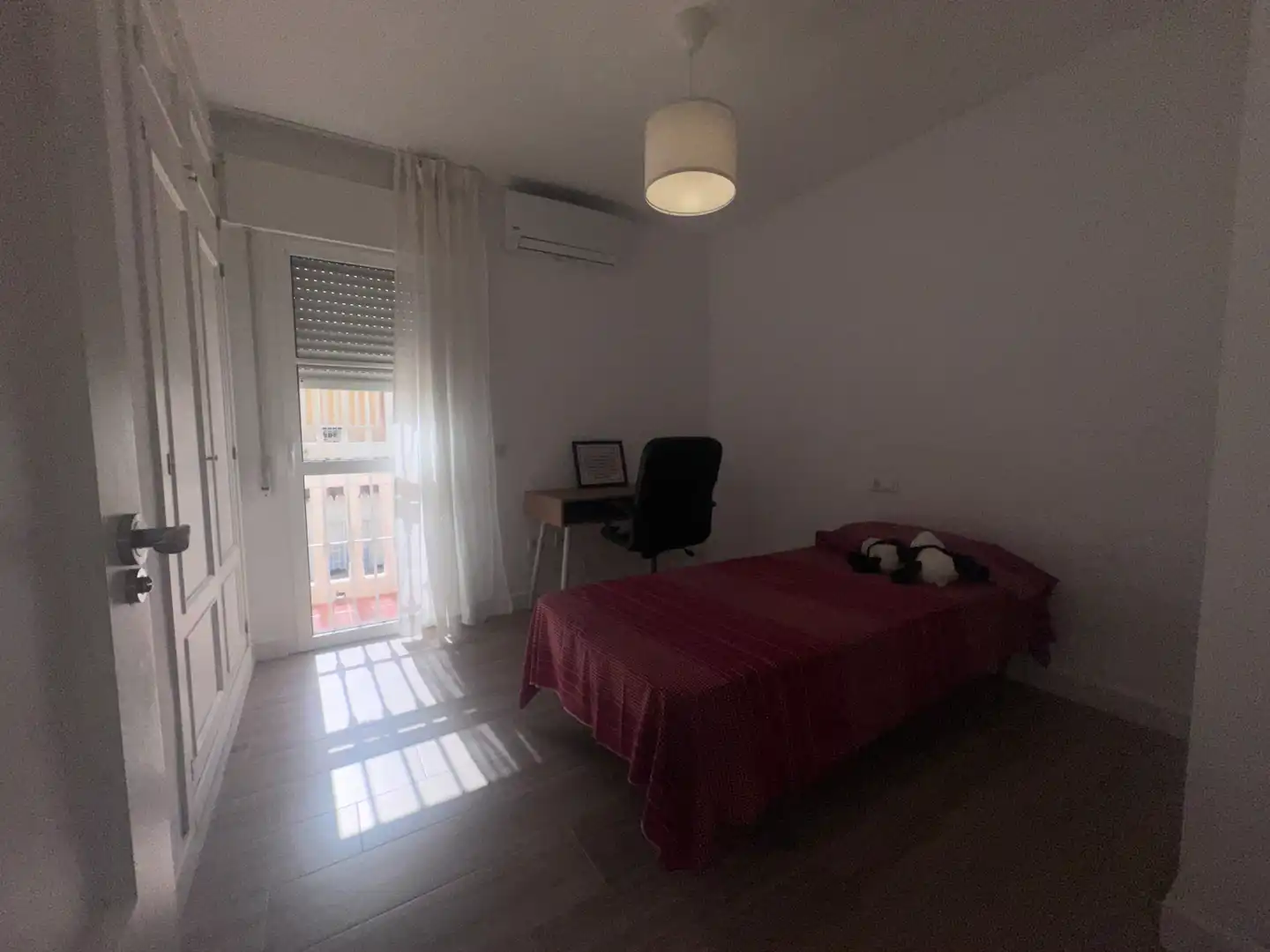 Habitación de Casa adosada en venta en Vélez-Málaga con Aire acondicionado, Calefacción y Terraza