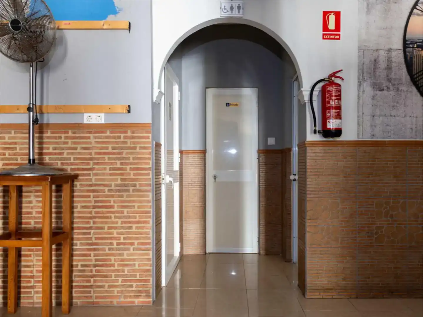 Commercial properties for sale in Rota  with Air Conditioner and Furnished