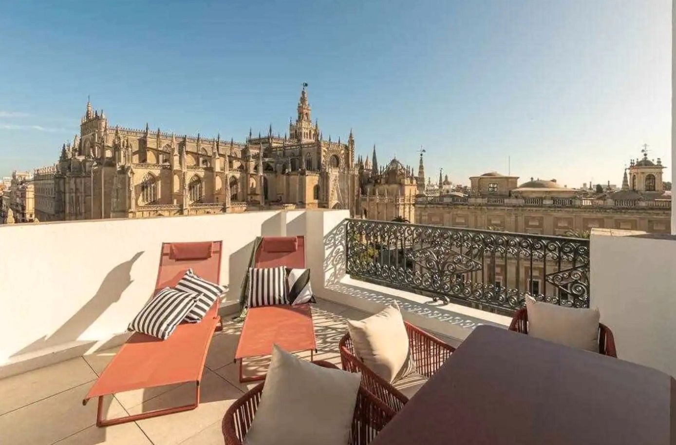 Terrassa de Apartament de lloguer en  Sevilla Capital amb Aire condicionat, Calefacció i Parquet