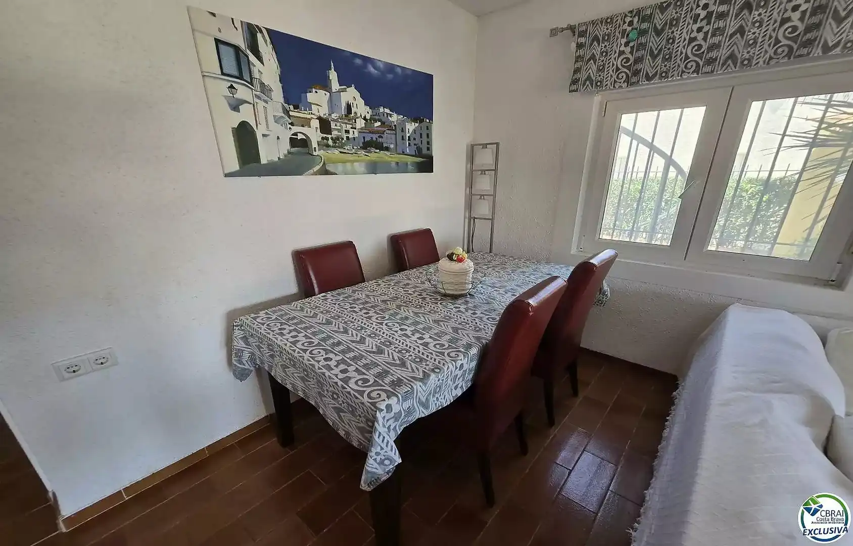 Comedor de Piso en venta en Empuriabrava con Aire acondicionado, Jardín privado y Amueblado