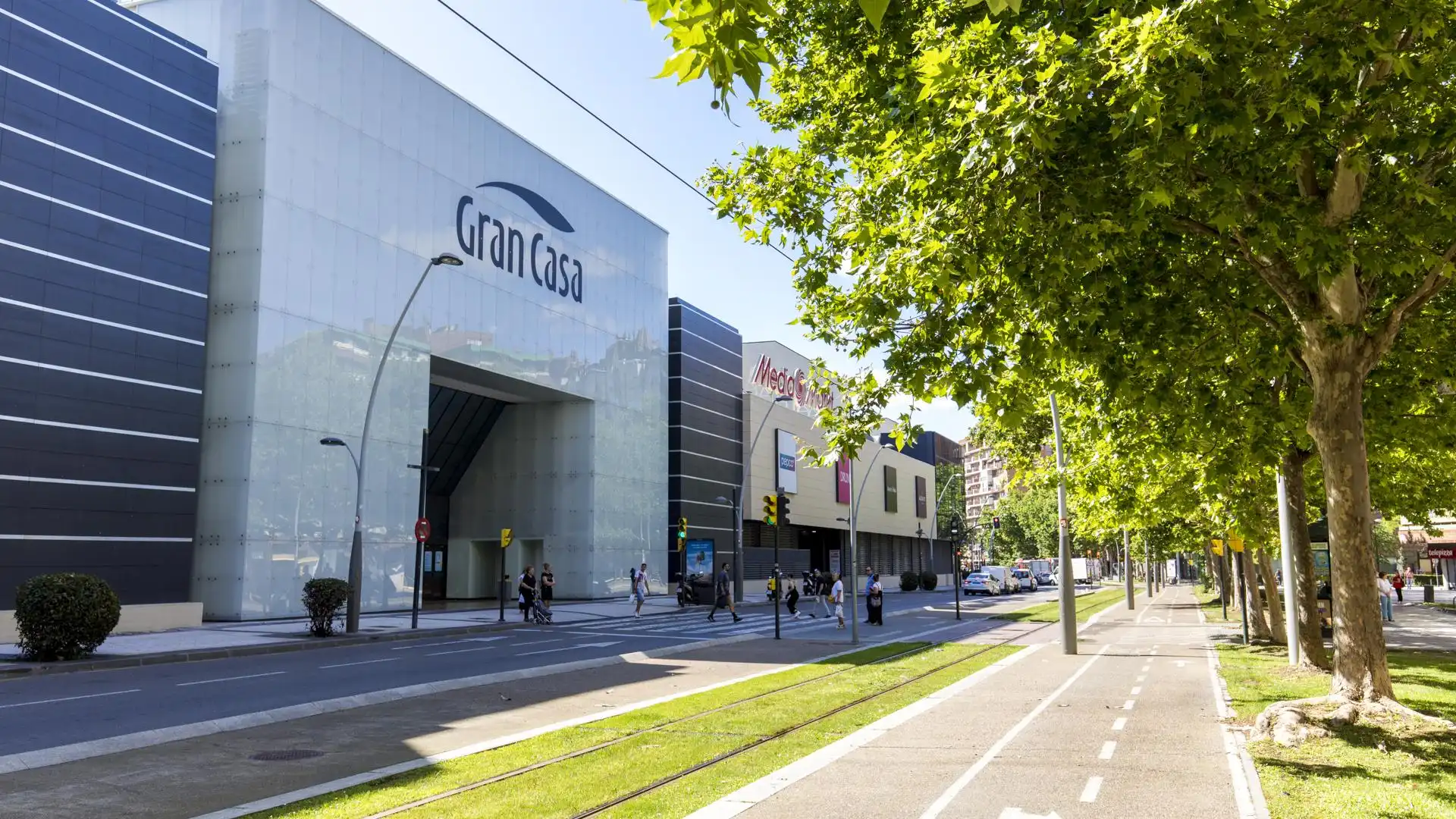 Vista exterior de Local en venda en Zaragoza